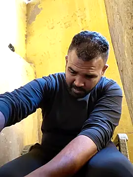 ListedLoin online show from 04-22-26, 04:48