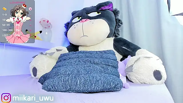 Ahri Elderwood online show from 02-04-25, 07:18