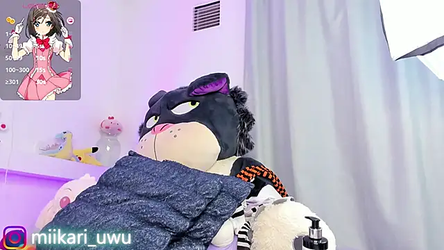 Ahri Elderwood online show from 02-21-25, 07:56