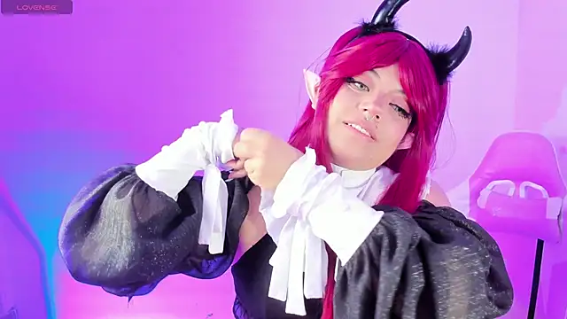 Ahri Elderwood online show from 09-16-25, 04:02