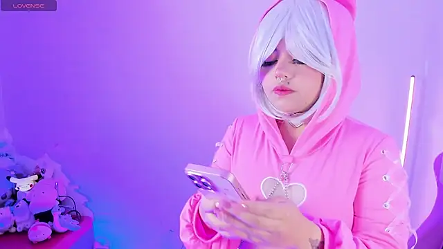 Snapshot of Ahri_Elderwood chatting on 01-14-26, 05:13 Ahri Elderwood online show from 01-14-26, 05:13