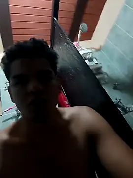 Snapshot of VERGOSAN18CM chatting on 03-11-25, 05:27 VERGOSAN18CM online show from 03-11-25, 05:27