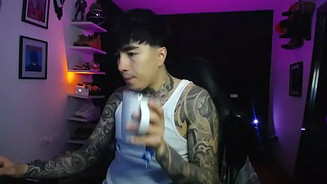 jung dragon online show from 11-21-25, 03:16