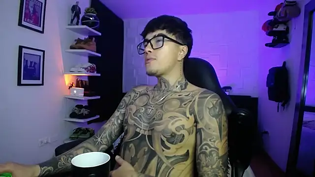 jung dragon online show from 02-13-26, 04:52