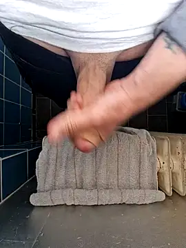 joycock8 online show from 03-22-25, 09:02