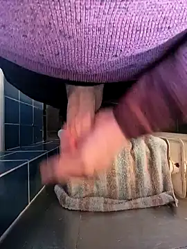 joycock8 online show from 11-21-25, 11:42