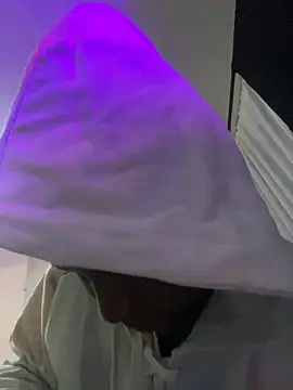 prettymelanin online show from 11-05-25, 06:30