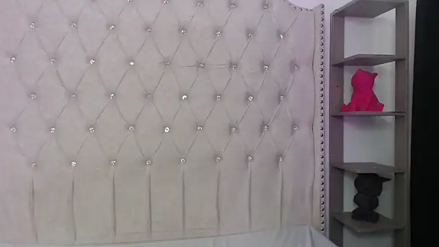 Abril Squirt online show from 02-26-26, 09:14