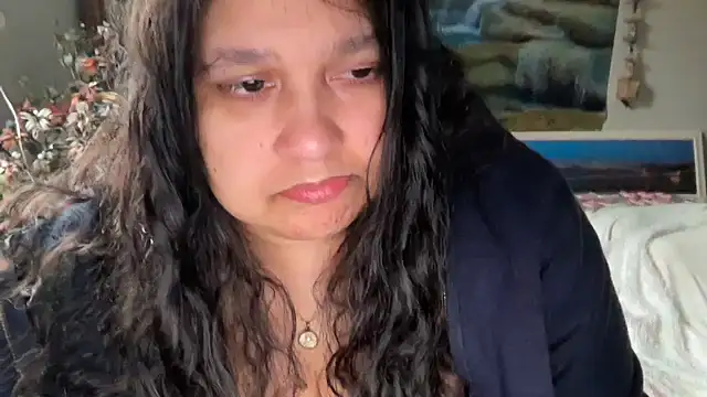 MelanieFawker online show from 10-27-25, 03:27