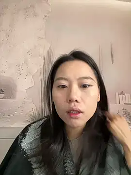 Snapshot of Eliza-E chatting on 01-16-25, 02:09 Eliza-E online show from 01-16-25, 02:09