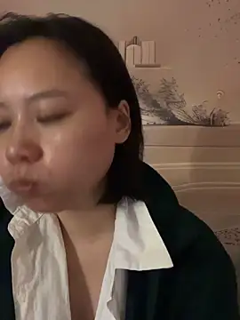 Eliza-E online show from 02-05-26, 12:48