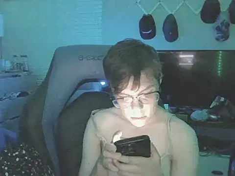 Snapshot of KaliSnow199623 chatting on 12-06-24, 03:30 KaliSnow199623 online show from 12-06-24, 03:30