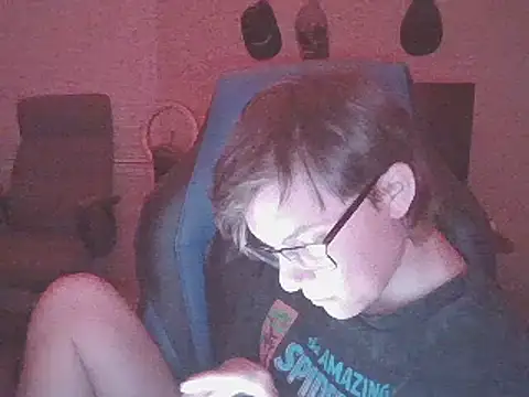 Snapshot of KaliSnow199623 chatting on 02-14-25, 06:02 KaliSnow199623 online show from 02-14-25, 06:02