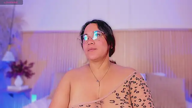 MelissaKarterrs online show from 06-10-26, 12:04