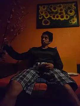 Angel Coronel online show from 06-25-26, 05:34