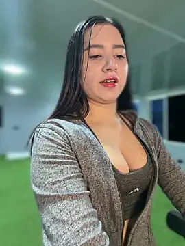 VAL PRINCESS online show from 04-10-26, 12:16