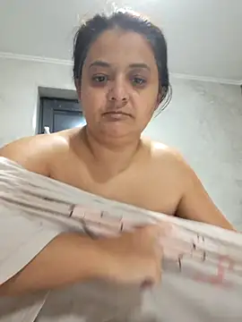 Snapshot of sarahhh1987 chatting on 11-07-25, 01:38 sarahhh1987 online show from 11-07-25, 01:38