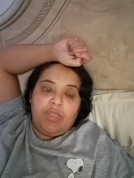 Snapshot of sarahhh1987 chatting on 11-08-25, 06:40 sarahhh1987 online show from 11-08-25, 06:40