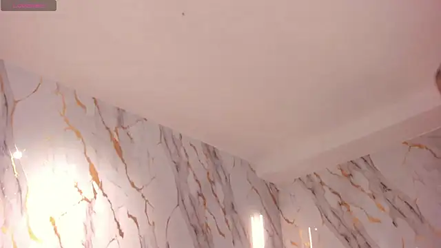 HannaConnor  online show from 02-17-25, 09:08