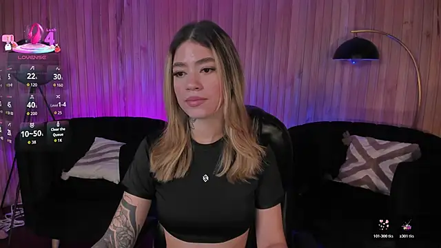 ViolettHansson online show from 03-01-26, 10:39