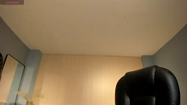 AliceHarper  online show from 01-18-26, 04:00