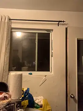 holyeroticss online show from 11-17-25, 02:06