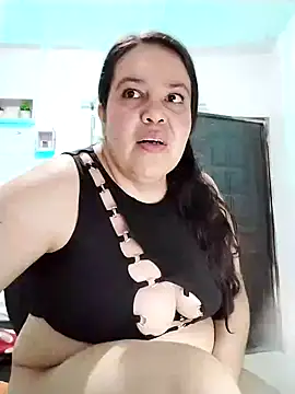 lunanataly online show from 01-01-25, 11:40