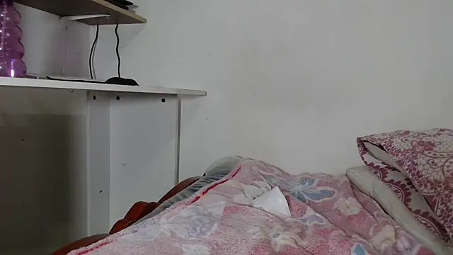 Snapshot of ruby07 chatting on 02-13-25, 02:56 ruby07 online show from 02-13-25, 02:56