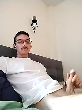 Germanboy9509 online show from 04-27-26, 05:44