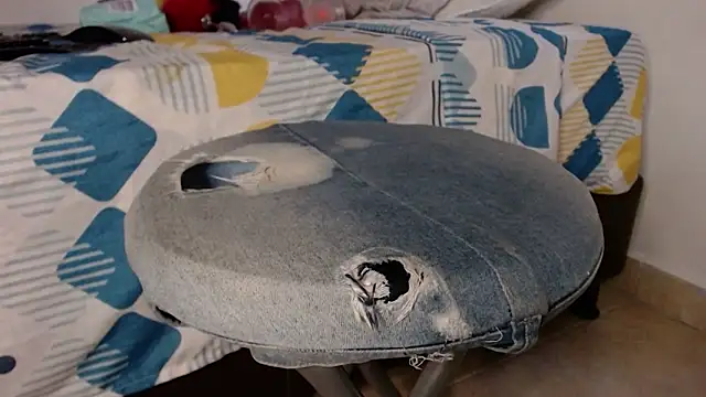 Snapshot of Sexyboy_666 chatting on 11-06-25, 04:41 Sexyboy 666 online show from 11-06-25, 04:41