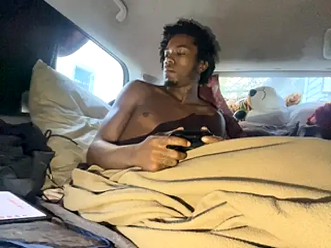 SlimeCrownzOut5 online show from 11-09-25, 01:31