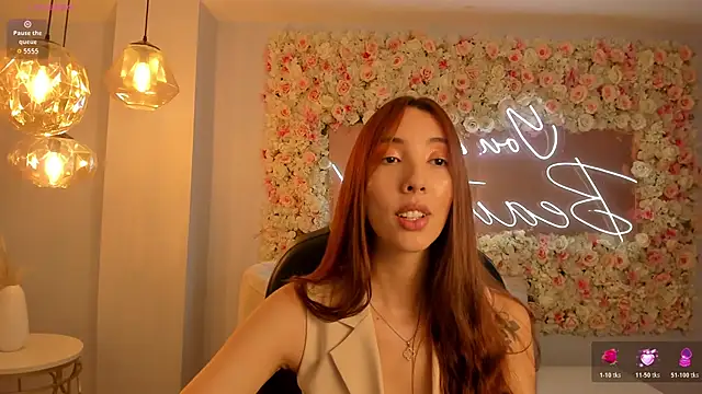 AnaisNin online show from 02-16-26, 11:39