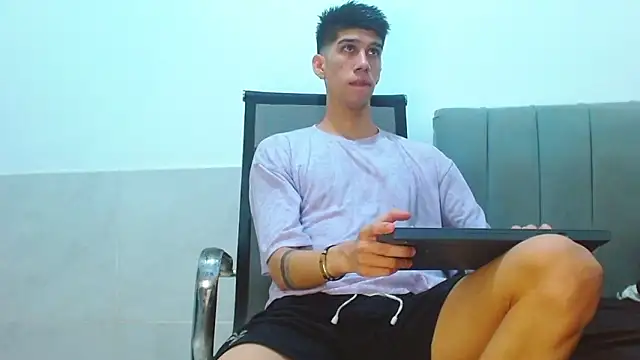 jhony-sex online show from 06-03-26, 07:44