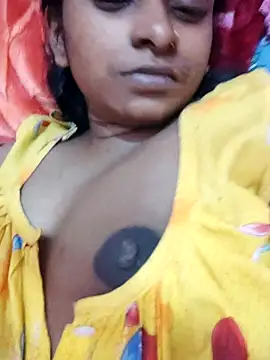 Snapshot of Bengoli--bhabhi chatting on 02-26-25, 02:25 Bengoli--bhabhi online show from 02-26-25, 02:25