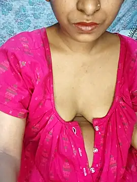 Snapshot of Bengoli--bhabhi chatting on 03-19-25, 06:01 Bengoli--bhabhi online show from 03-19-25, 06:01