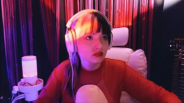 Avi Nile online show from 12-16-25, 08:58