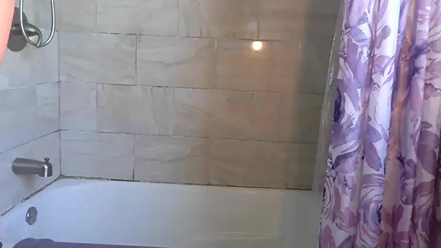 paytonkelly online show from 07-08-26, 02:43