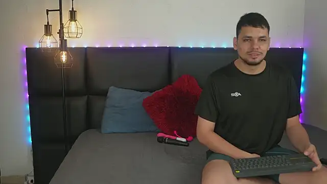 Cleoanubis- online show from 03-21-25, 03:22