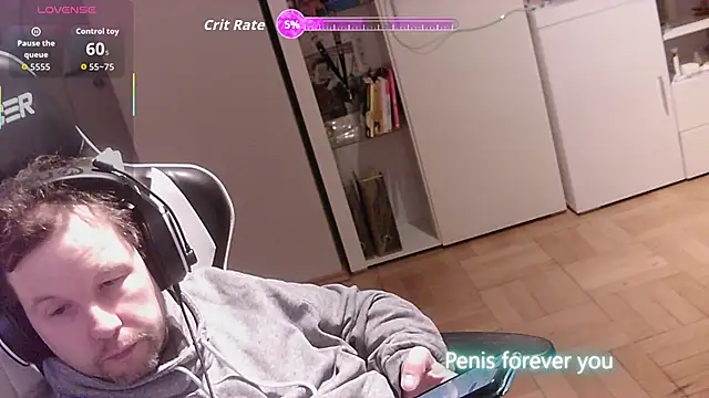 Snapshot of larsgessner30 chatting on 02-18-26, 09:00 larsgessner30 online show from 02-18-26, 09:00