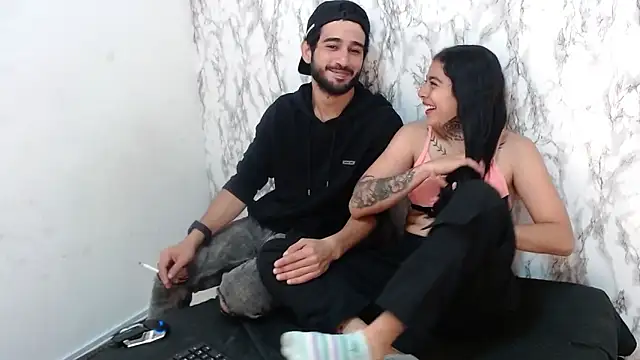 Moon and aaron online show from 03-04-26, 04:07