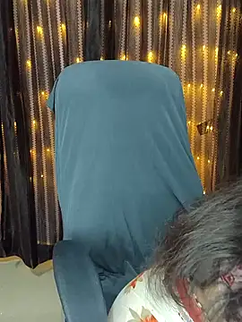 Snapshot of Tanvi-patil chatting on 03-17-25, 04:22 Tanvi-patil online show from 03-17-25, 04:22