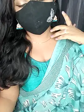 Snapshot of Tanvi-patil chatting on 06-17-26, 04:30 Tanvi-patil online show from 06-17-26, 04:30