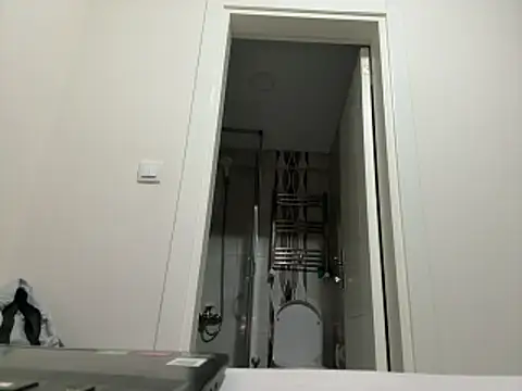 laynufff online show from 03-29-26, 07:36