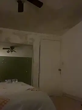 FumesClouds online show from 12-25-24, 11:33