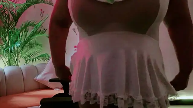 Snapshot of Gracefulgoddess chatting on 04-17-26, 05:10 Gracefulgoddess online show from 04-17-26, 05:10