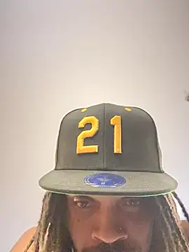 1BeautyN1Beast online show from 10-22-25, 01:17