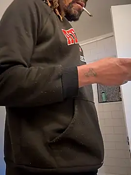 1BeautyN1Beast online show from 01-11-26, 02:00