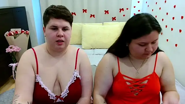 BeckyAndHellen online show from 10-28-25, 11:25