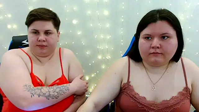 BeckyAndHellen online show from 03-10-26, 10:31