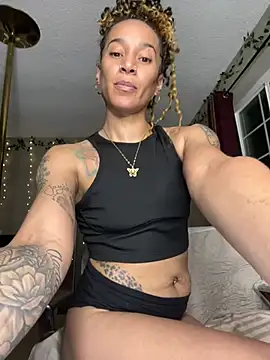 Shuggabutt online show from 02-04-26, 02:01